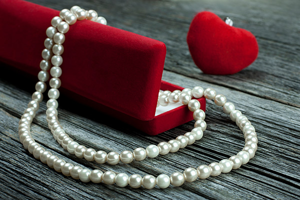 jewelry care pearls